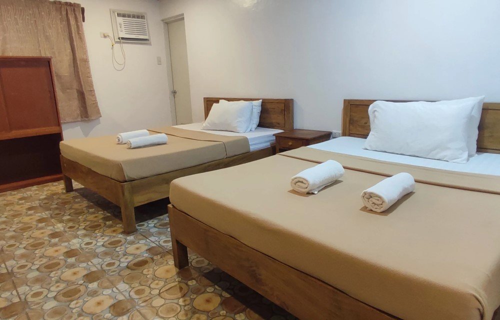 Low Cost Barkada at Anda De Boracay White Sand Resort Image